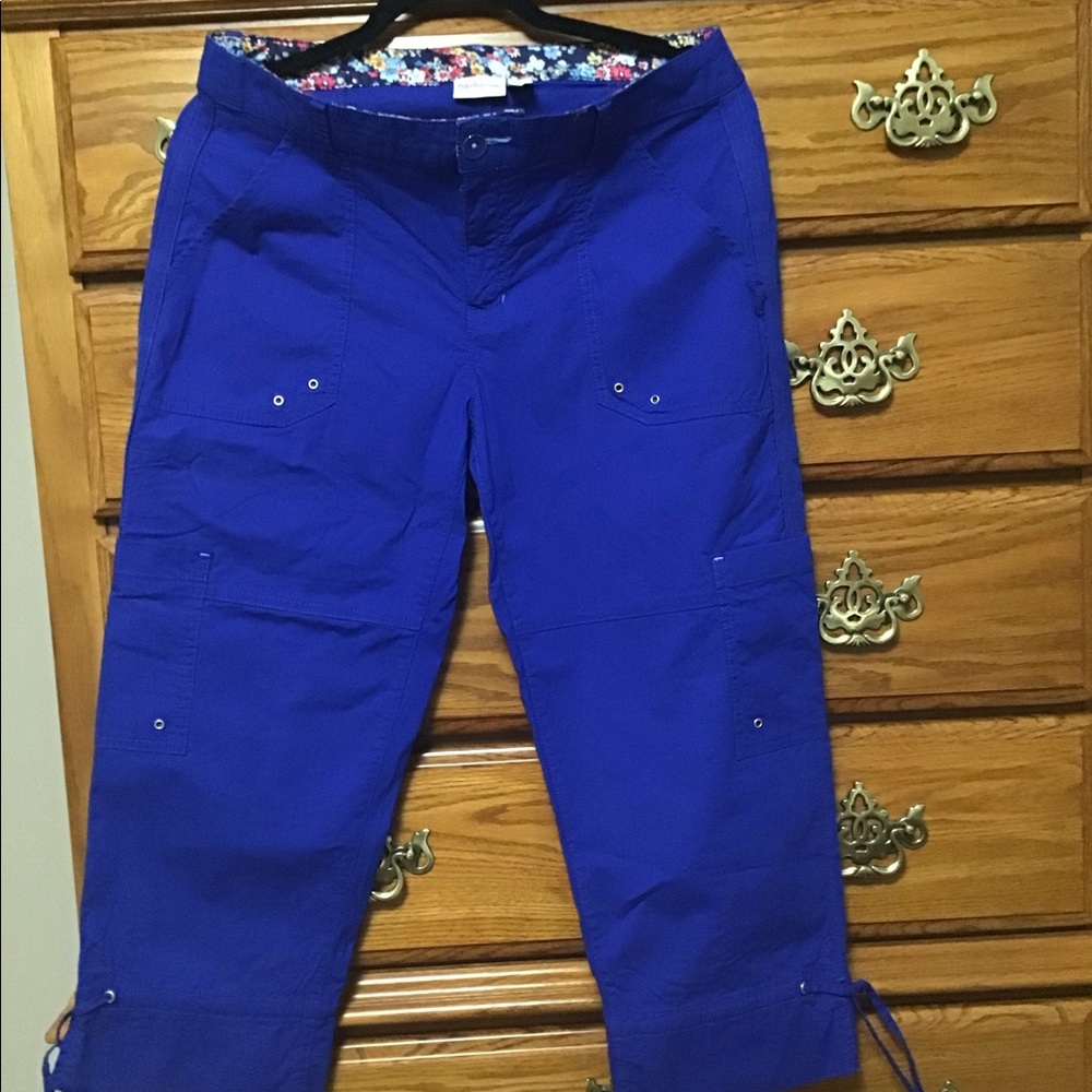 Rafaella  Modern Weekend Women’s Cargo Capri Sz 6